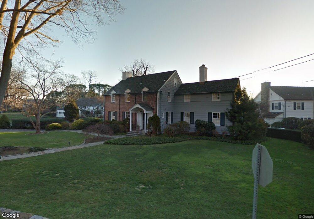 3 Willowmere Ave, Riverside, CT 06878 - photo 1