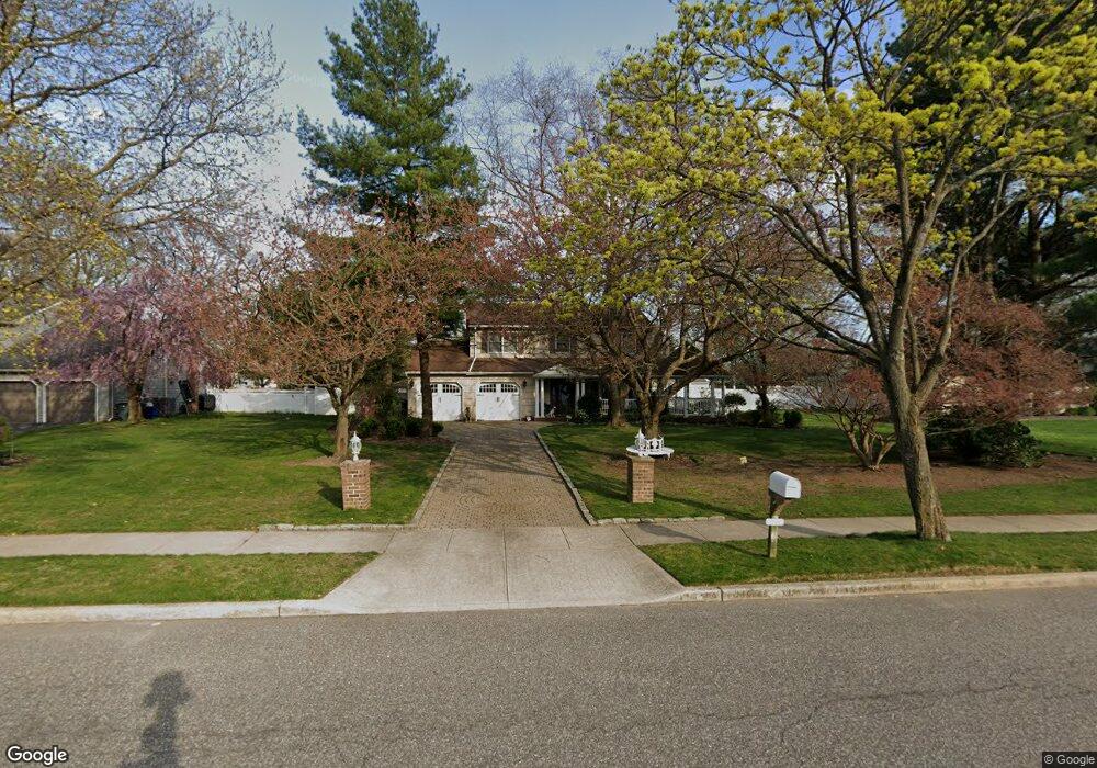 71 Wicks Path, ComMacK, NY 11725 - photo 1