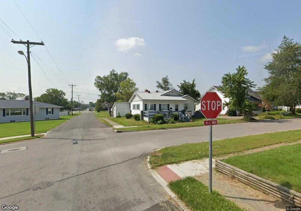 401 W 4th St, Bicknell, IN 47512 - photo 1