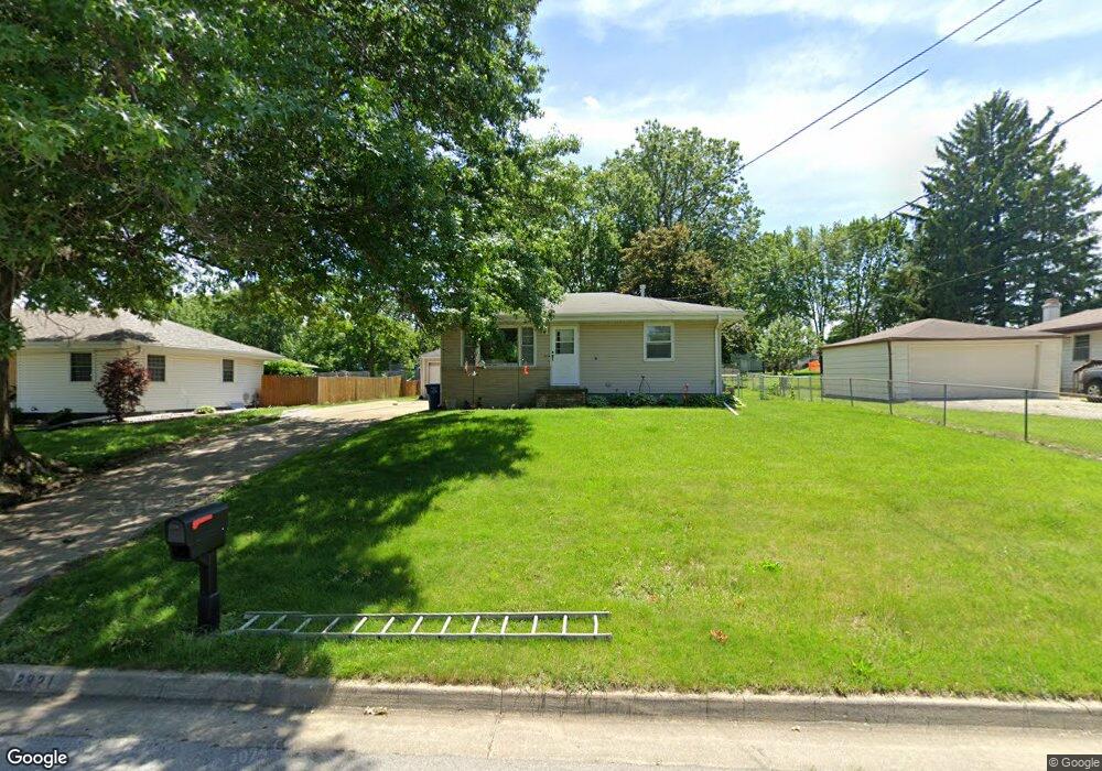 2921 E Shawnee Ave, Des Moines, IA 50317 - photo 1