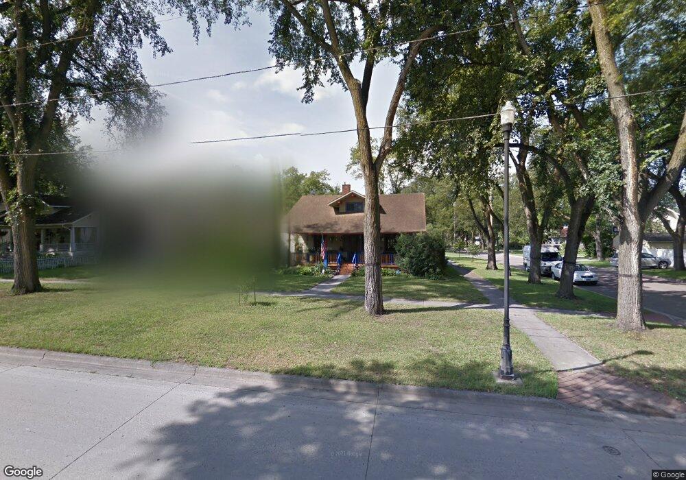 1001 10th St S, Fargo, ND 58103 - photo 1