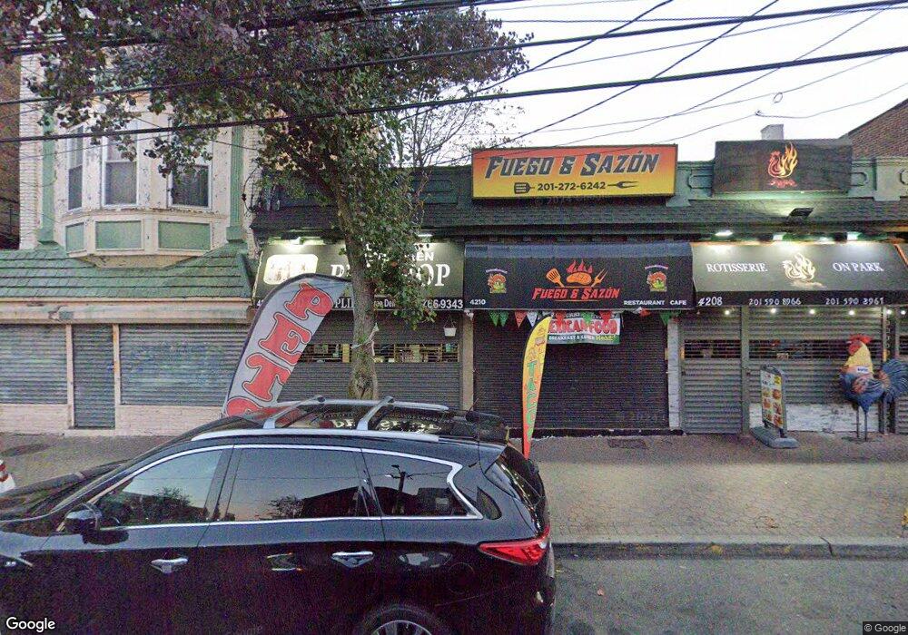 4210 Park Ave unit 1, Weehawken, NJ 07086 - photo 1