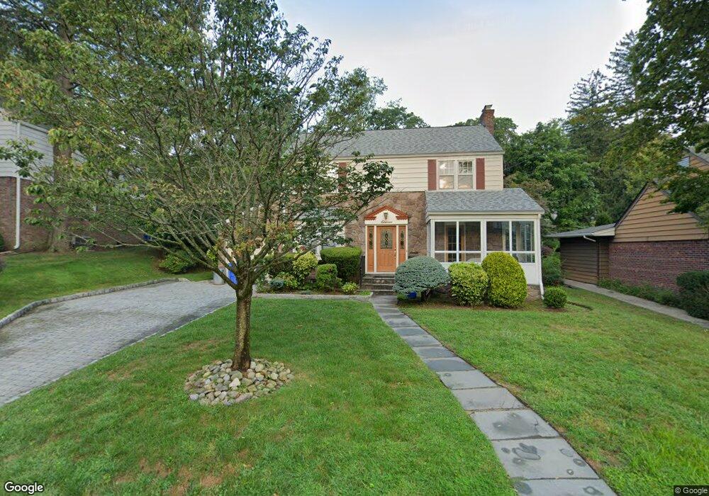 11 Cameron Rd, Tenafly, NJ 07670 - photo 1