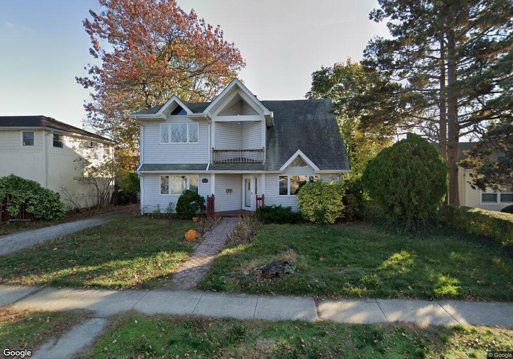 22 Rebecca Ln, Oceanside, NY 11572 - photo 1