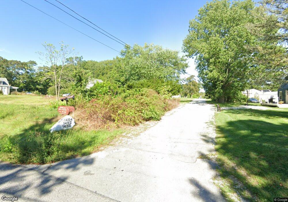 4 Michaels Ln, Tiverton, RI 02878 - photo 1