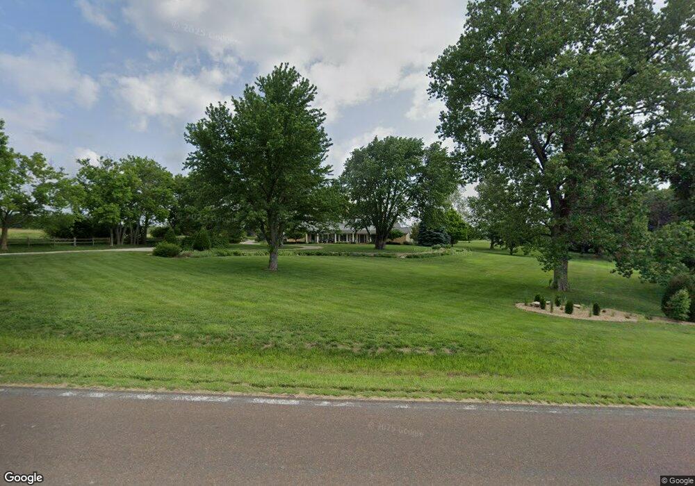 5526 SW 53rd St, Topeka, KS 66610 - photo 1