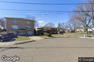17 Park St, South Hackensack, NJ 07606