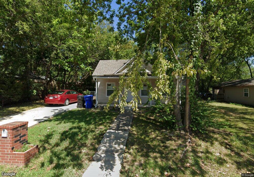 521 N Birch Ave, Broken Arrow, OK 74012 - photo 1