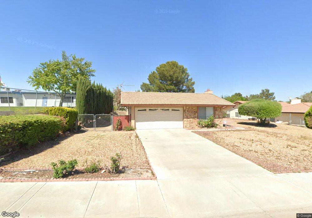 14302 Glenview Dr, Victorville, CA 92395 - photo 1