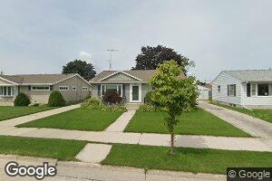 2904 Wedemeyer St, Sheboygan, WI 53081