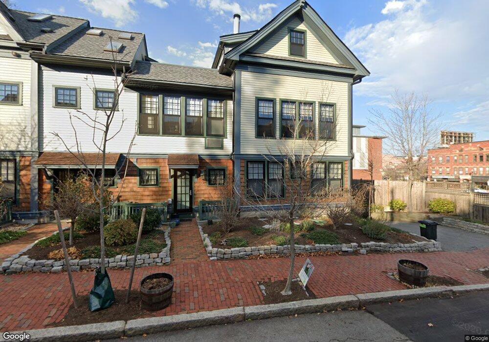 15 Mt Vernon St unit 8, Cambridge, MA 02140 - photo 1