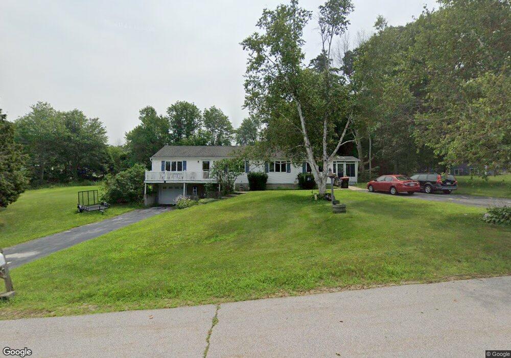 11 Pinetree Rd, Auburn, NH 03032 - photo 1