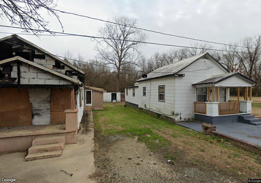 209 N Walnut St, Weldon, NC 27890 - photo 1