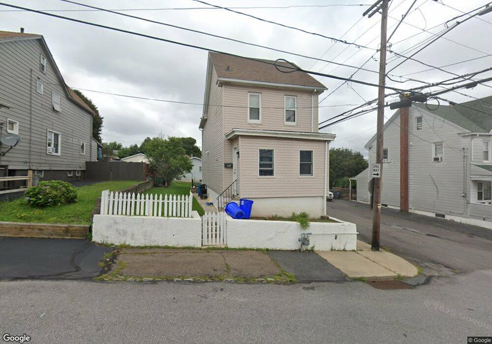 641 Garfield St, Hazleton, PA 18201 - photo 1