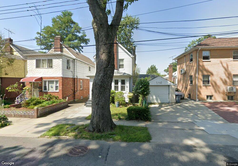 2730 164th St, Flushing, NY 11358 - photo 1