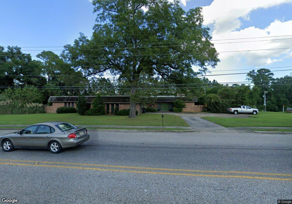 1277 Honeysuckle Rd, Dothan, AL 36305 - photo 1