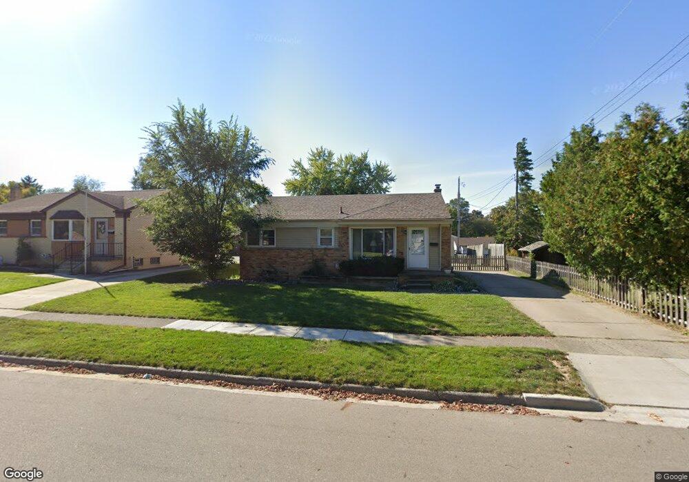 1011 Fitting Ave, Lansing, MI 48917 - photo 1