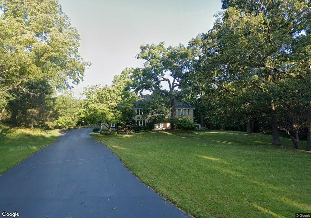 N1W31444 Hickory Hollow Ct, Delafield, WI 53018 - photo 1