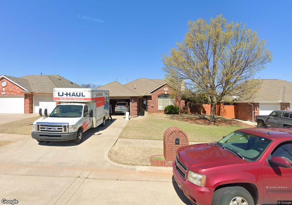 1809 SE 2nd St, Moore, OK 73160 - photo 1