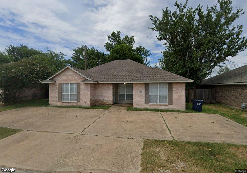 825 Avenue A unit B, College Station, TX 77840 - photo 1