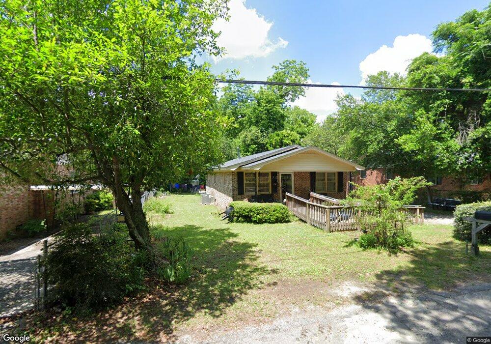 1811 Gordon St, Camden, SC 29020 - photo 1