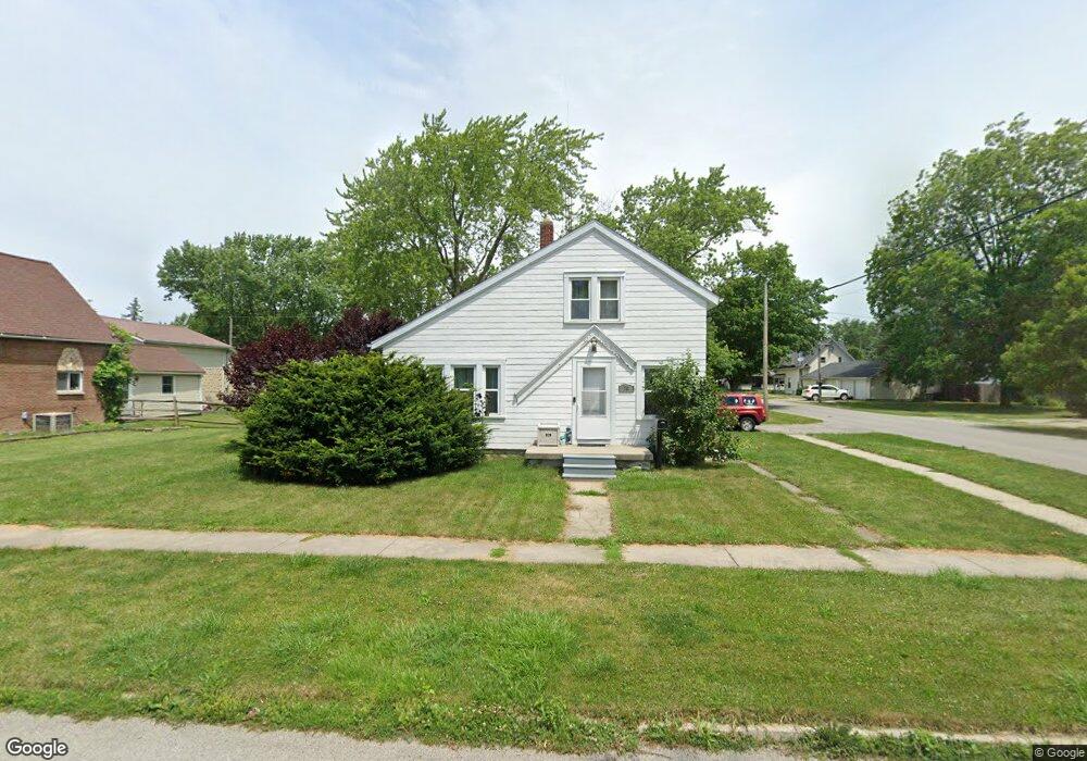 711 Palmwood St, Delta, OH 43515 - photo 1