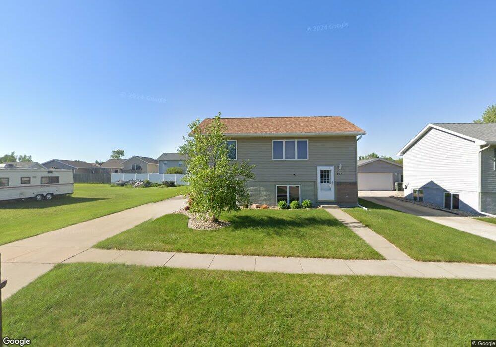 4032 Matthew Dr, Waterloo, IA 50701 - photo 1