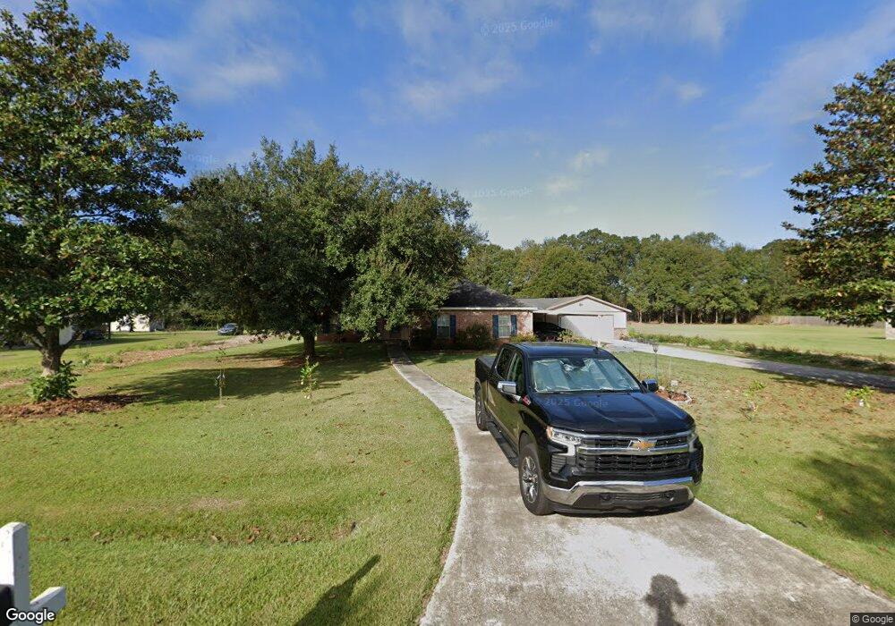 43 Cambridge Cir, Picayune, MS 39466 - photo 1