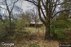 279 N Park Ave, Lockesburg, AR 71846