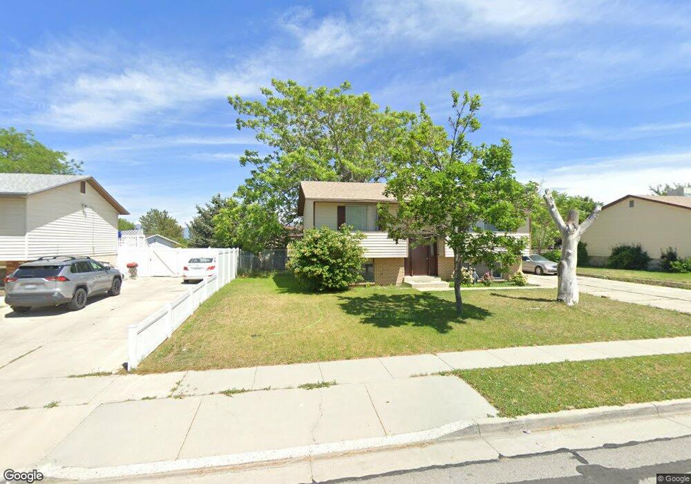 6520 S 5135 W, West Jordan, UT 84081 - photo 1