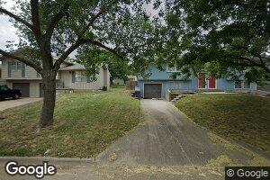807 Dondee Dr, Manhattan, KS 66502
