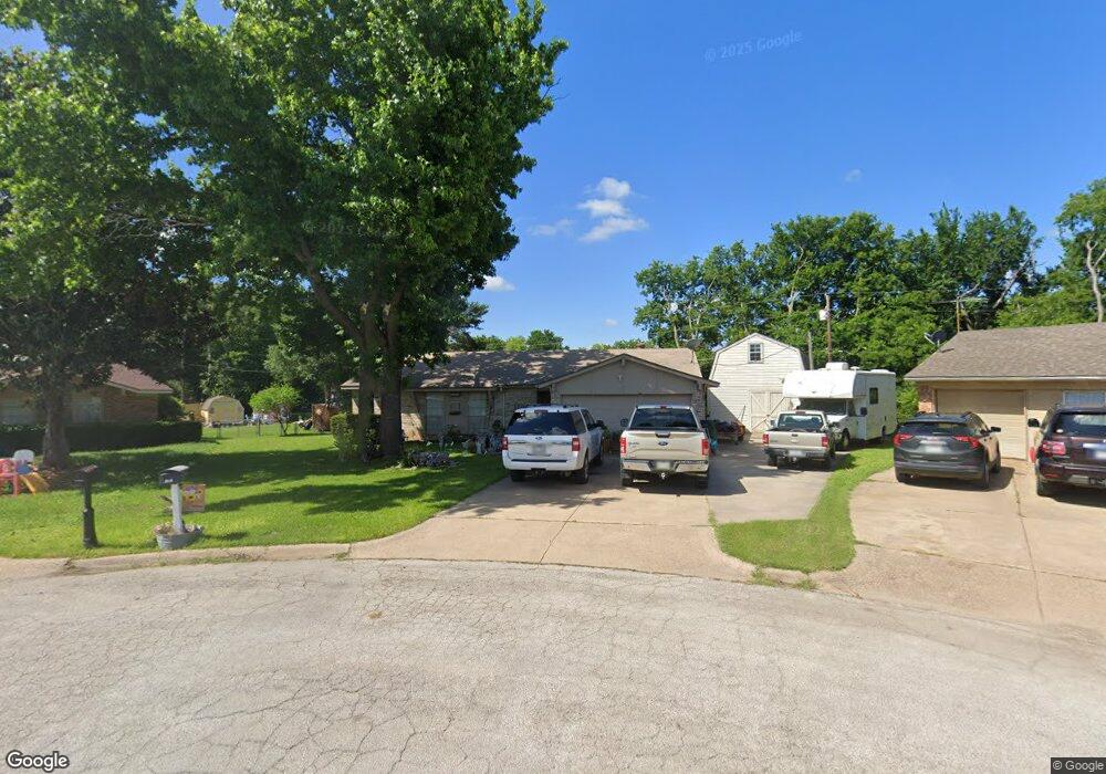 1209 Center Ct, Cleburne, TX 76033 - photo 1
