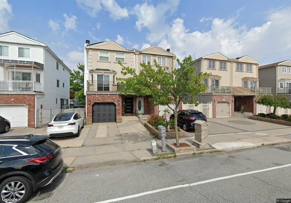 288 Merrymount St, Staten Island, NY 10314 - photo 1