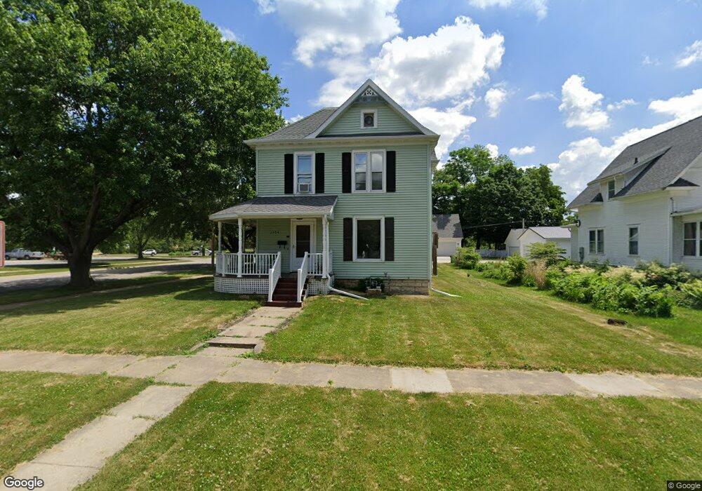 1304 State St, Cedar Falls, IA 50613 - photo 1