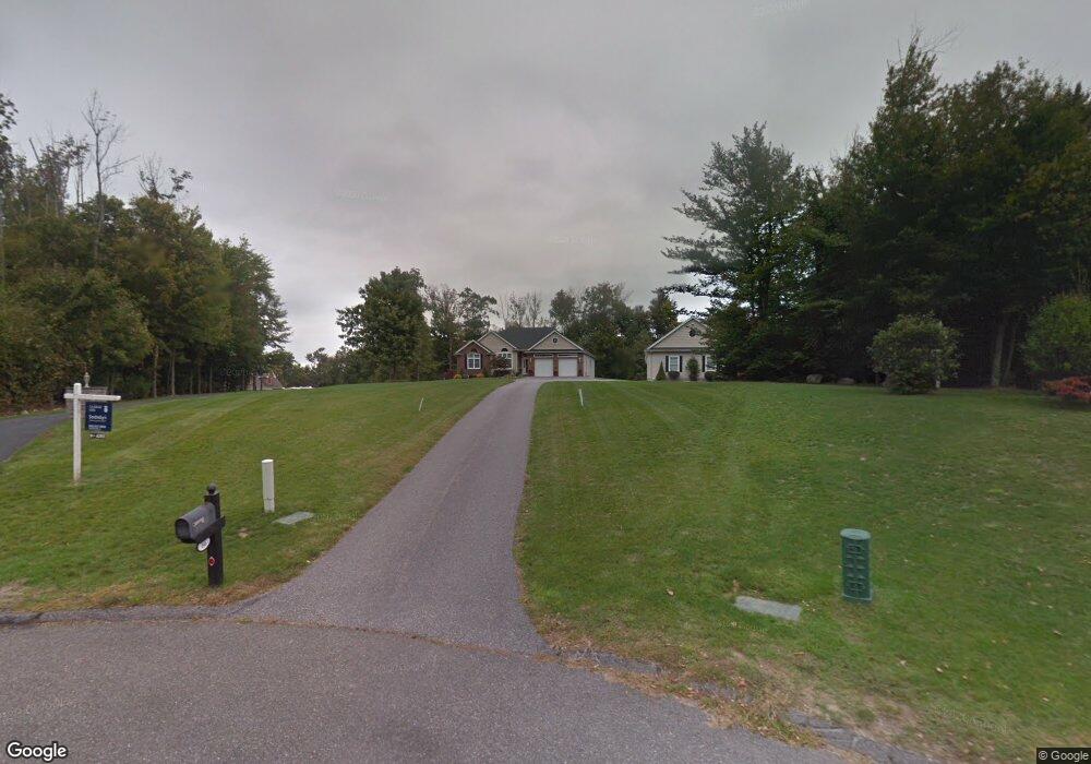 146 Falcon Ridge Rd, Torrington, CT 06790 - photo 1