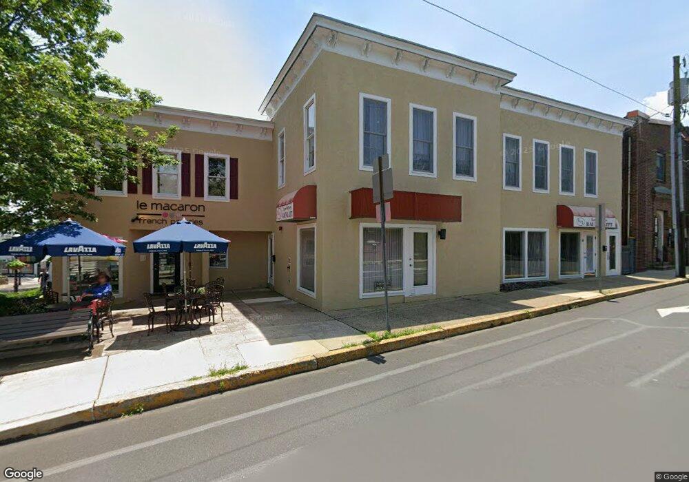 4 W Oakland Ave unit 2ND FLOOR, Doylestown, PA 18901 - photo 1