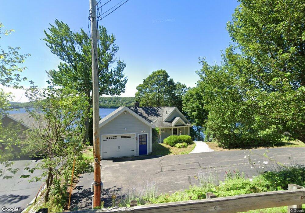 69 Pleasant St, Meredith, NH 03253 - photo 1