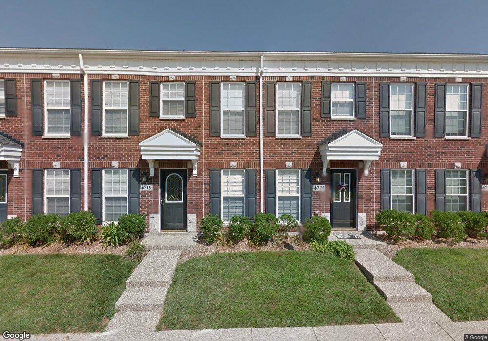6719 Arbor Creek Dr unit 22, Louisville, KY 40228 - photo 1
