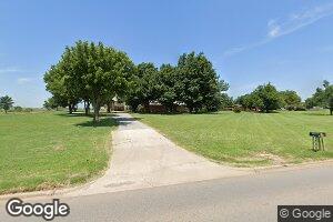 707 NW 3rd St, Minco, OK 73059