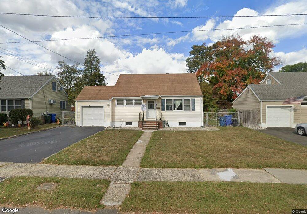 159 N Madison Dr, South Plainfield, NJ 07080 - photo 1