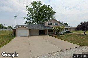 281 Buzzy Ln, Ipava, IL 61441