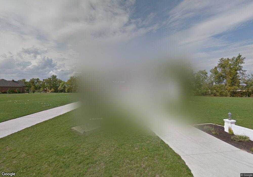 9550 Lazy Oak Dr, Carleton, MI 48117 - photo 1