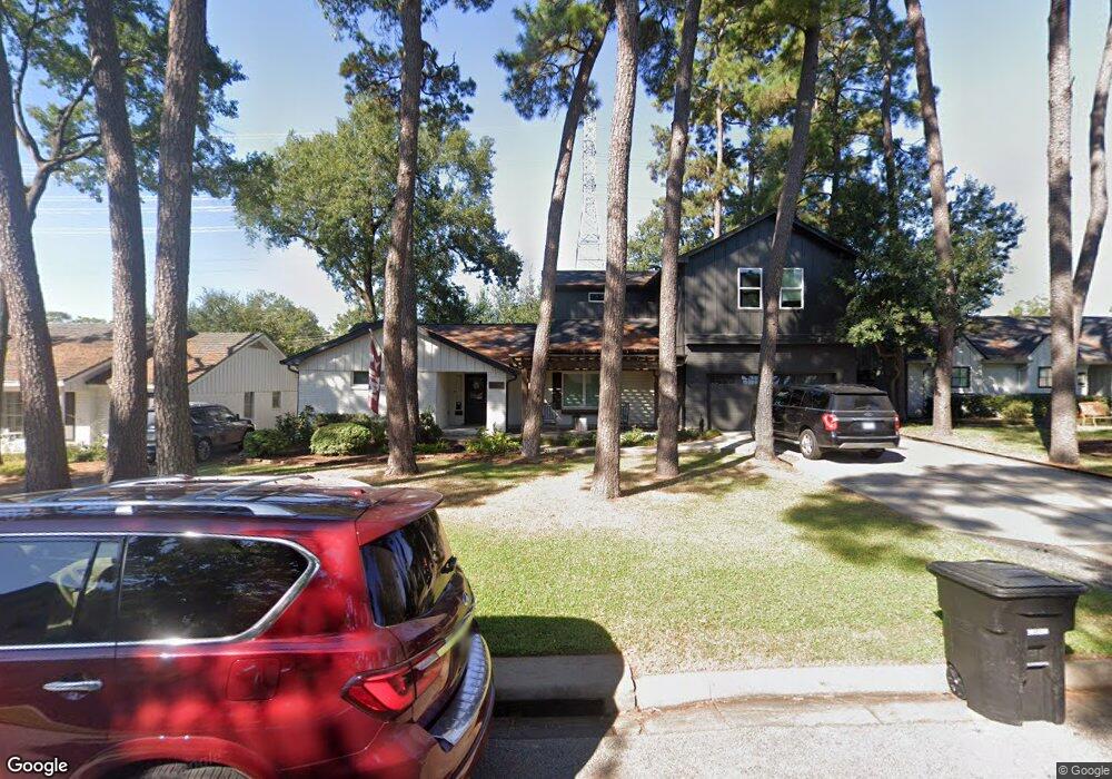 827 Saint Francis Ln, Houston, TX 77079 - photo 1