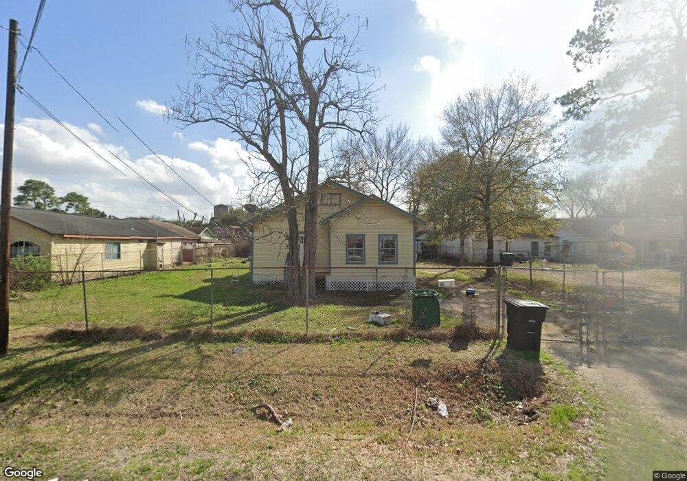 510 Frisco St, Houston, TX 77022 - photo 1