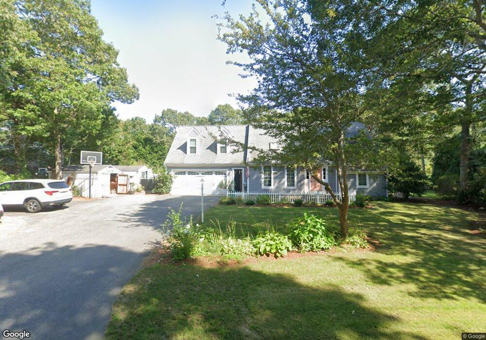 12 Half Hitch Ln, Mashpee, MA 02649 - photo 1