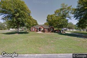 120 Rugglestone Dr, Jesup, GA 31546