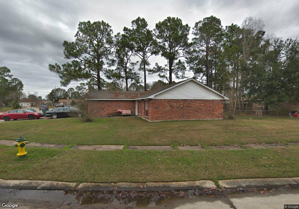 135 Trafalgar Square Other, Slidell, LA 70461 - photo 1