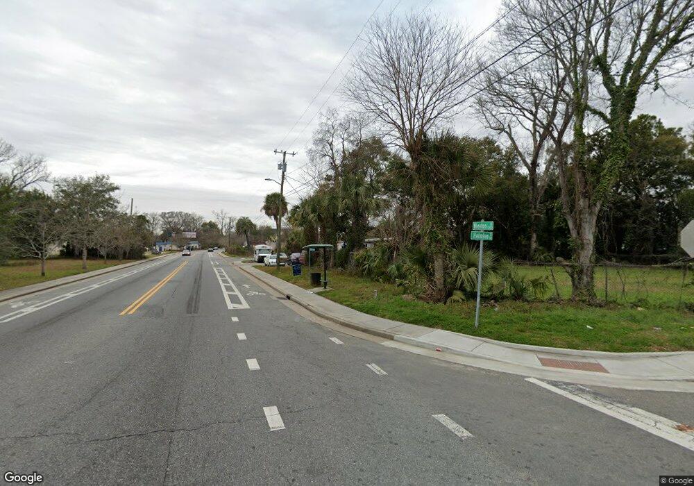 7 Helmken St, Savannah, GA 31404 - photo 1