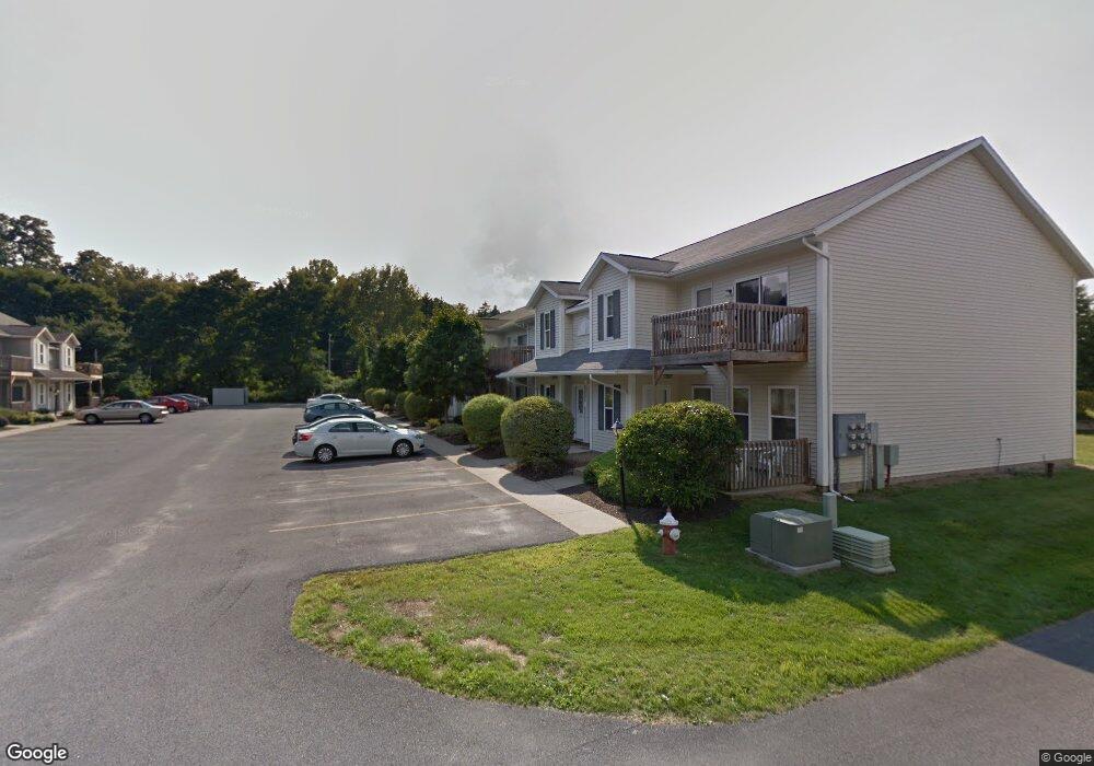 1610 Cambridge Manor Dr, Schenectady, NY 12302 - photo 1