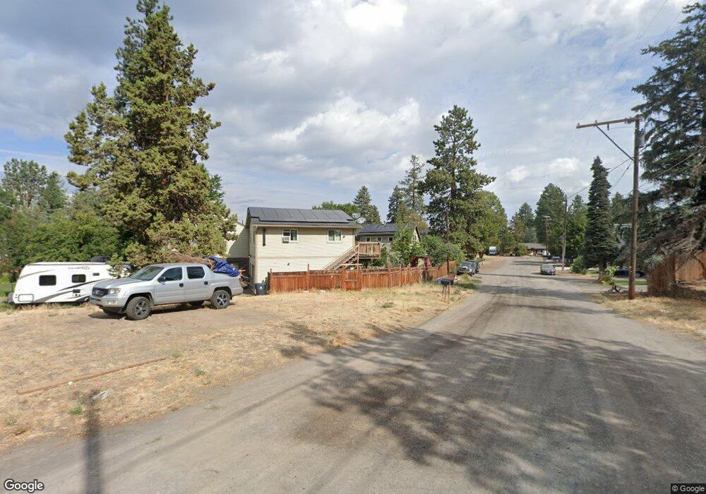 351 SE Silvis Ln, Bend, OR 97702 - photo 1